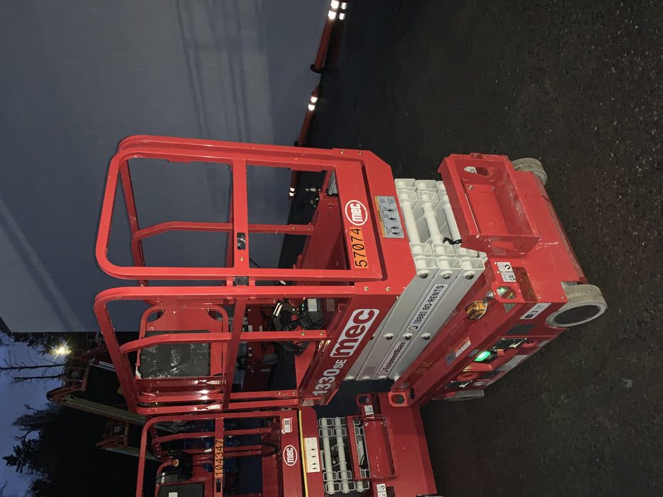 2020 MEC 1330SE Solid NM Tires, Steel Swing out Doors, LCS, Beacon, 900W Inverter