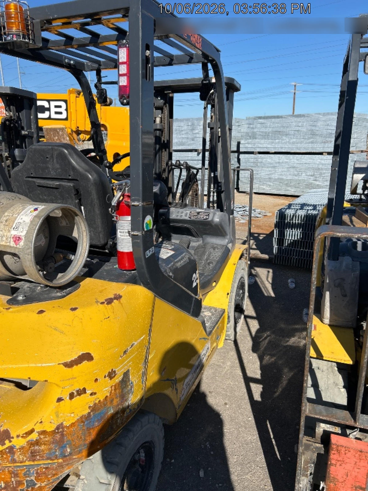 2022 KOMATSU FG25T-16