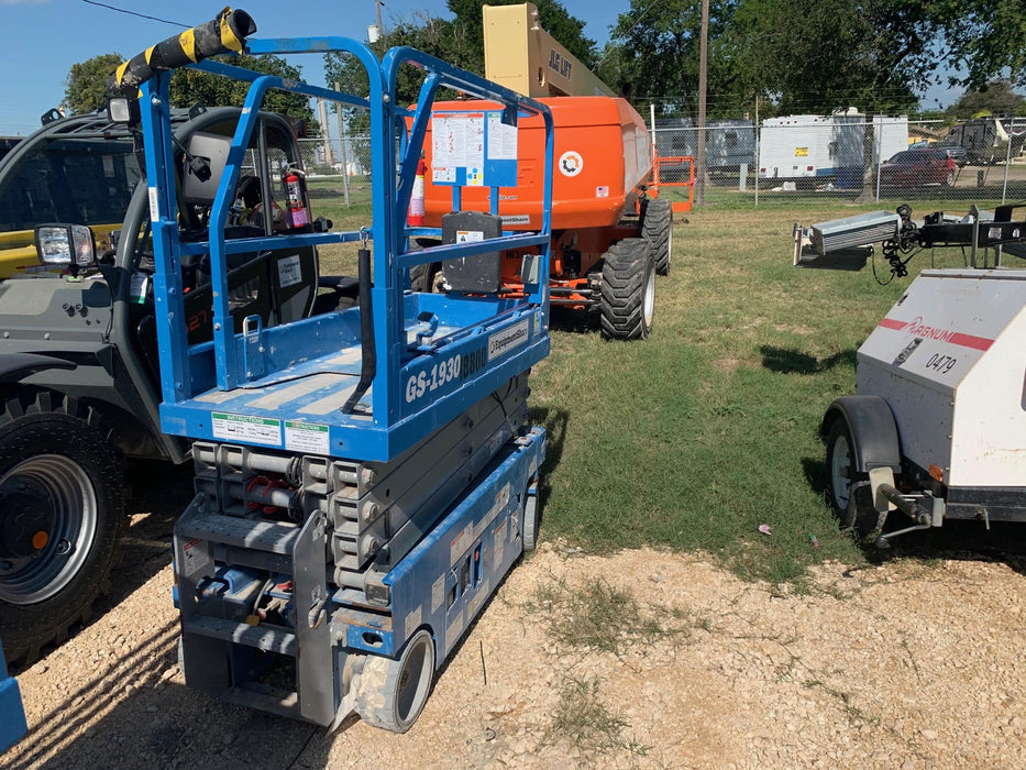 2018 Genie GS-1930 Genie GS-1930 Scissor Lift w/Standard Options