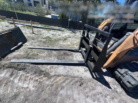 2026 ARROW MATERIAL HANDLING 72" Pallet Forks - Arrow