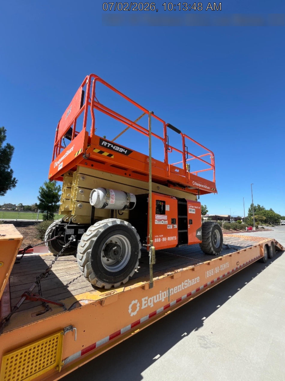 2025 JLG RT4394