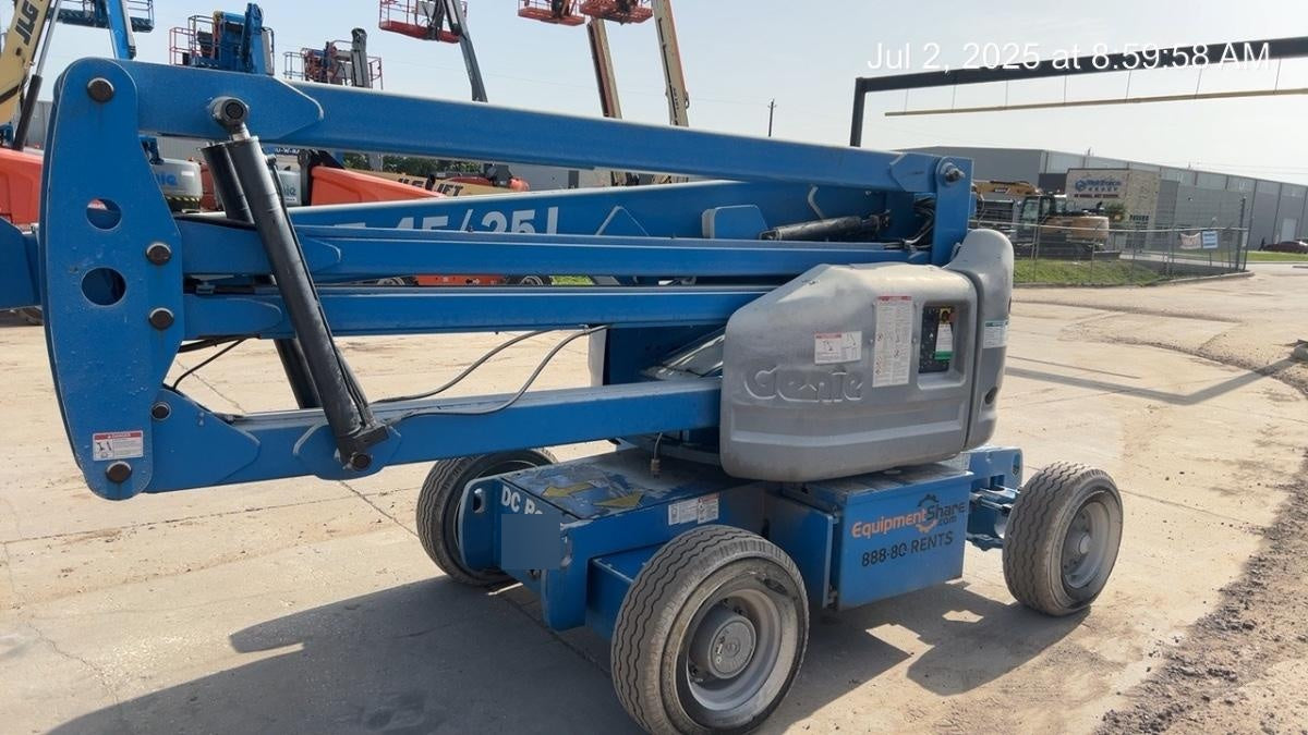 2018 GENIE Z-45/25J DC