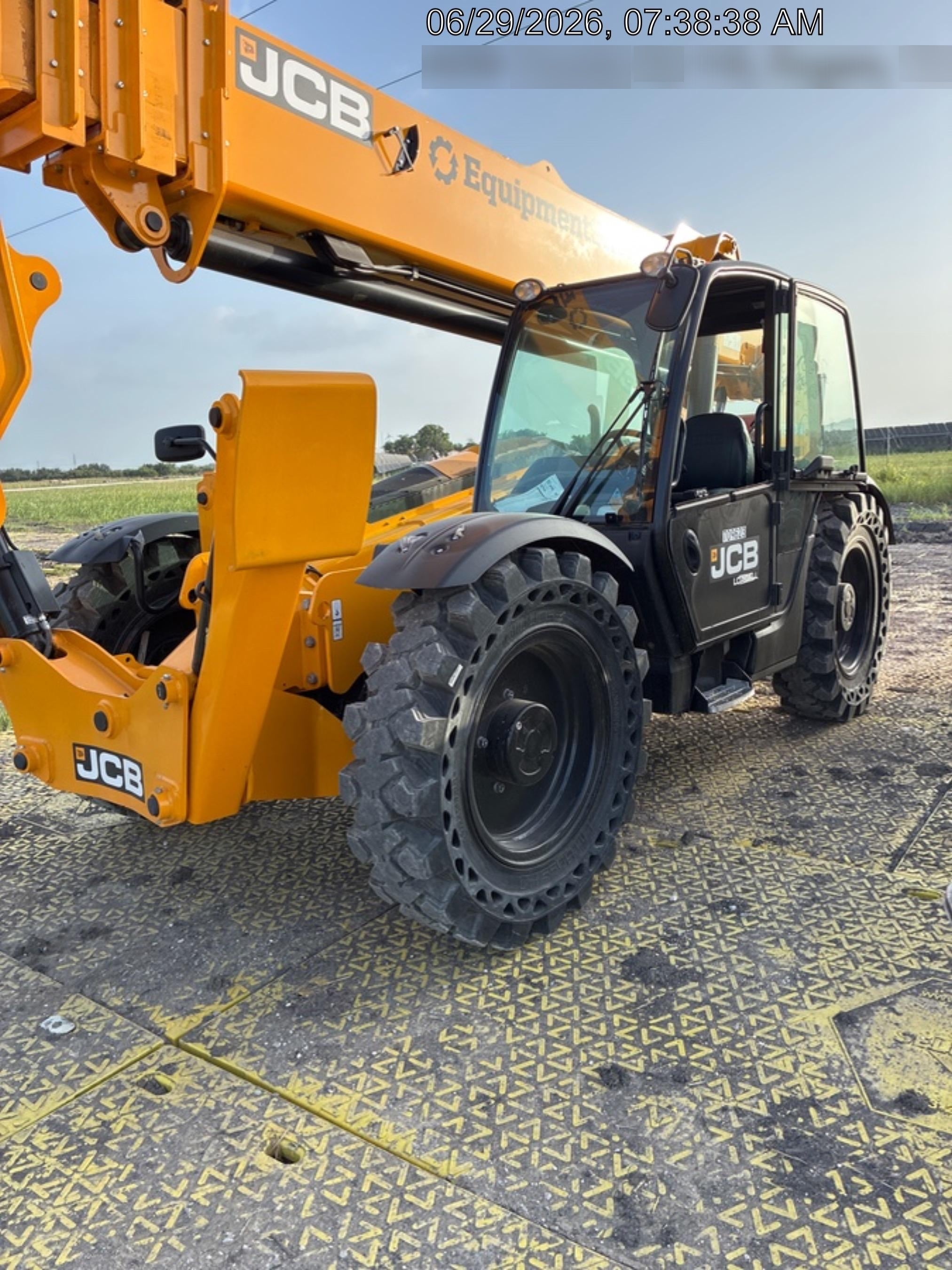 2026 JCB 510-56