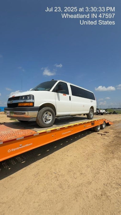 2024 CHEVROLET Express Van - Rental