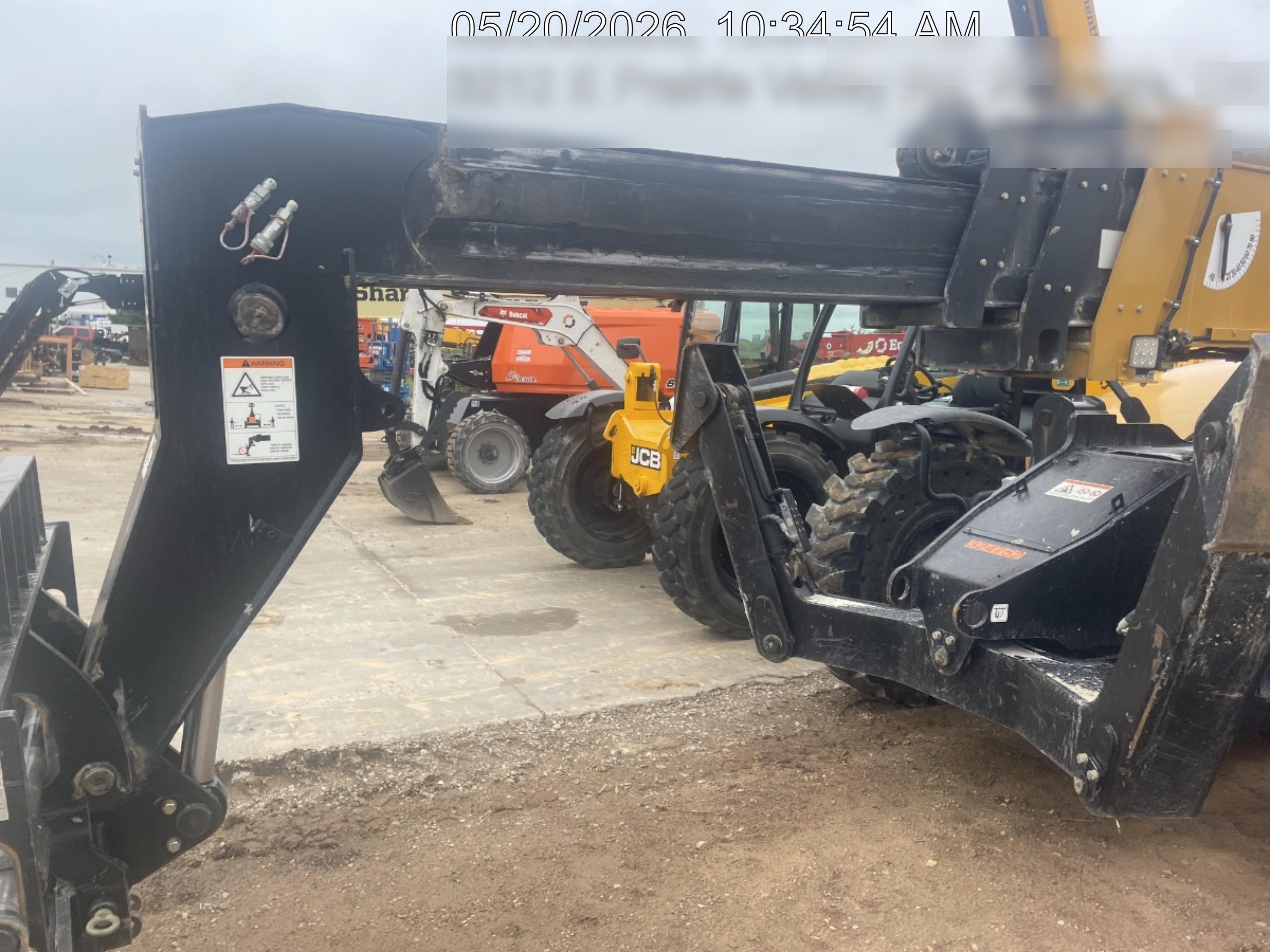2023 SANY STH1056