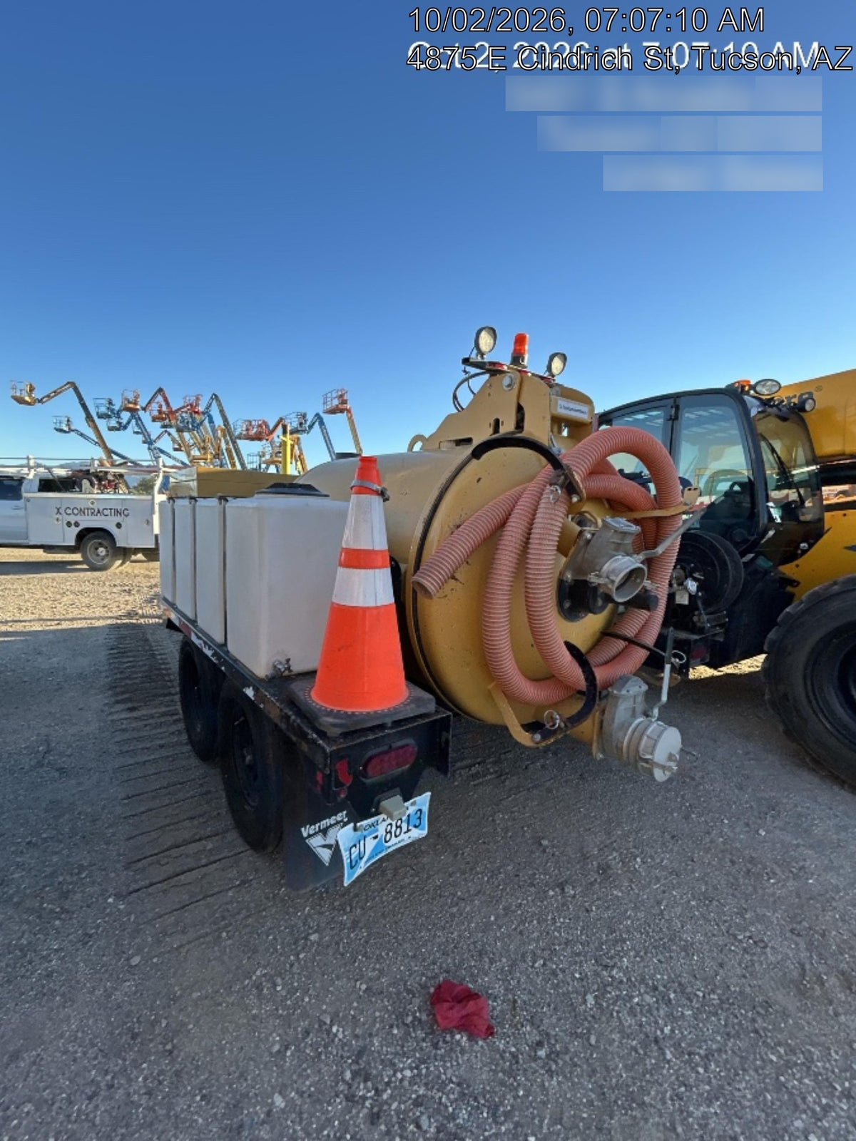 2023 Vac-Tron LP573XDT T4 Koehler Diesel Engine, 500 Gallon Debris Tank, x2 100 Gallon Water Tanks