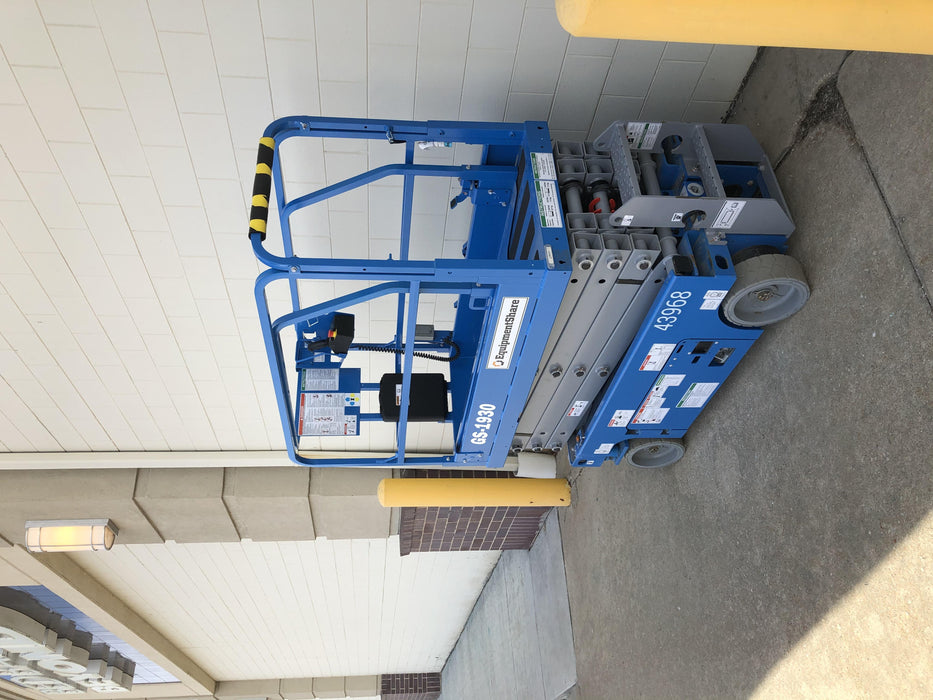 2019 Genie GS-1930 Fixed rails with chain Entry