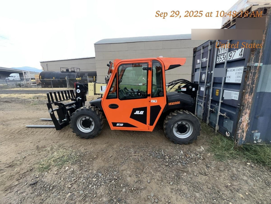 2025 JLG 519