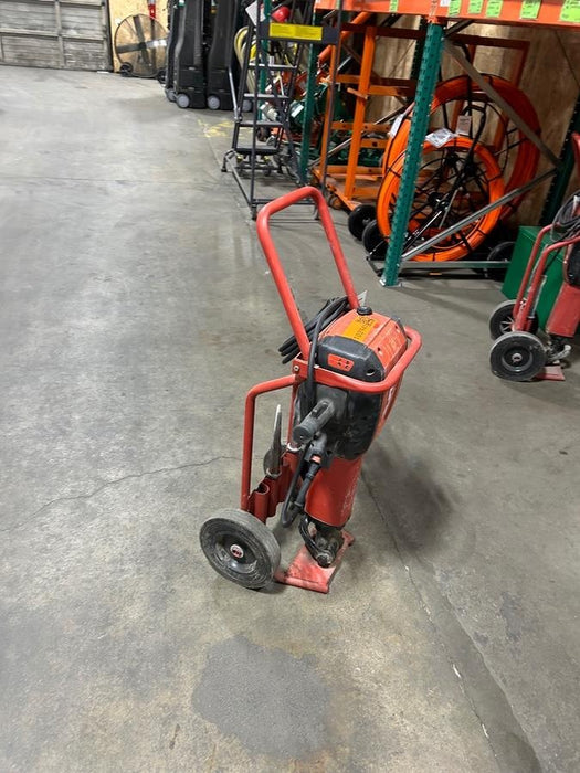 2020 HILTI TE 3000-AVR