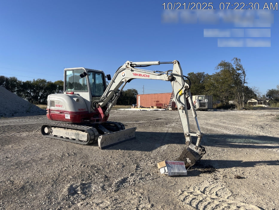 2020 Takeuchi TB250-2C Cab/Heat/Air, Rubber Tracks, Manual TAG QC