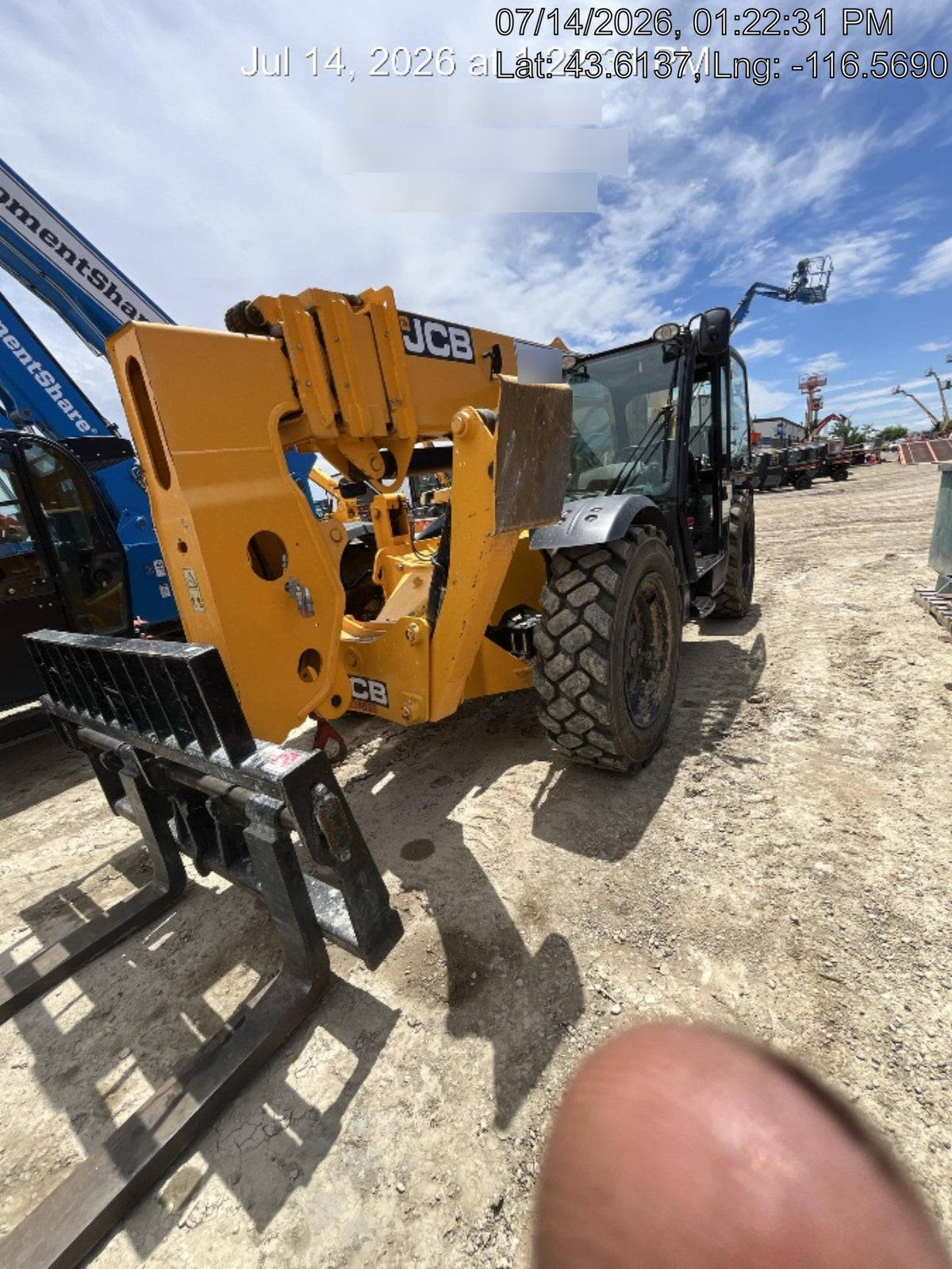 2022 JCB 510-56