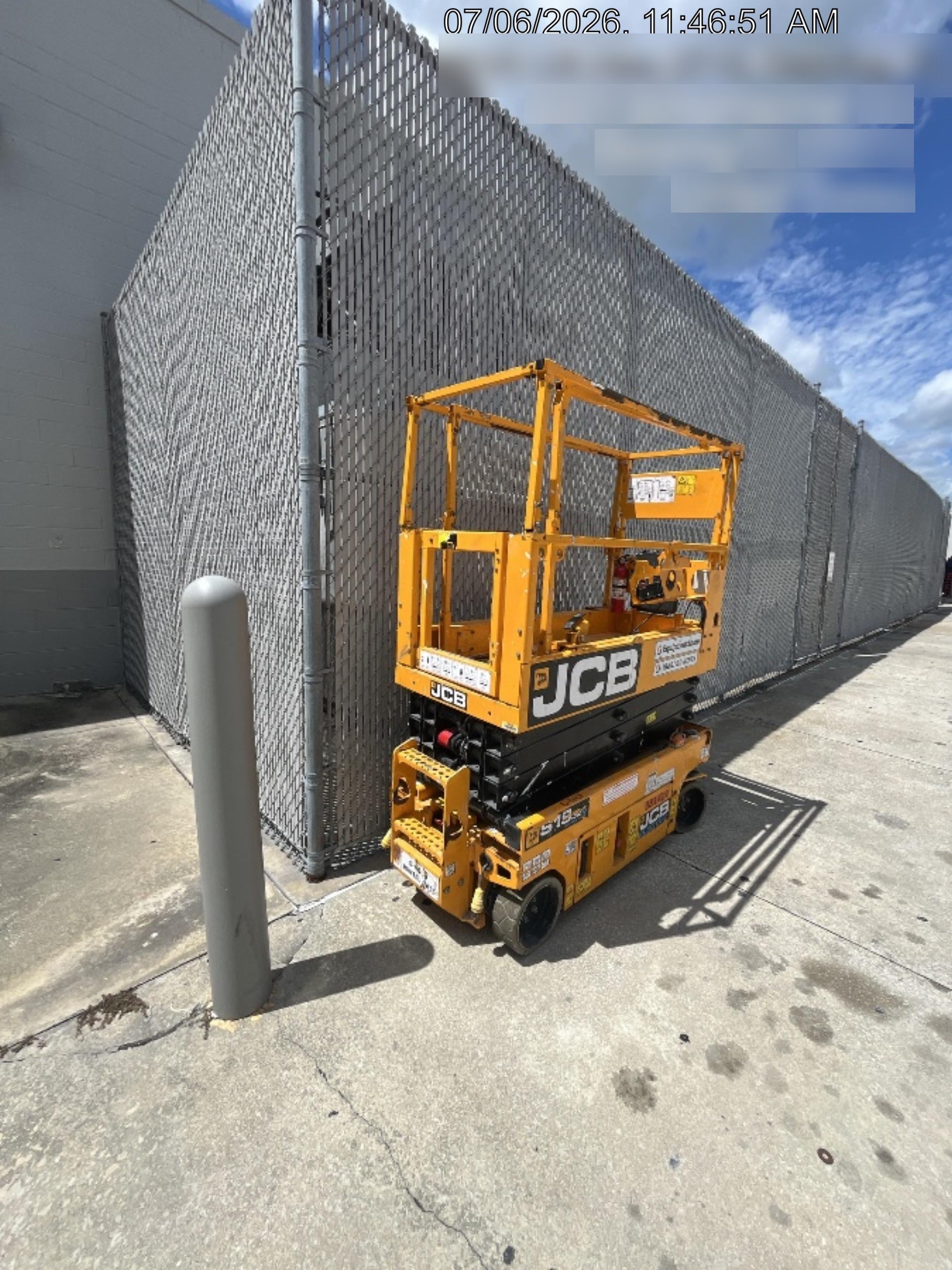 2024 JCB S1932E
