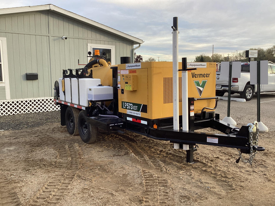 2023 Vac-Tron LP573XDT T4 Koehler Diesel Engine, 500 Gallon Debris Tank, x2 100 Gallon Water Tanks