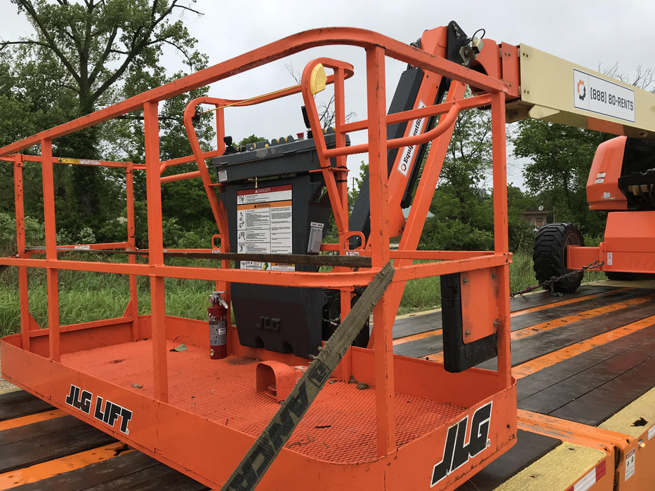 2019 JLG 660SJ