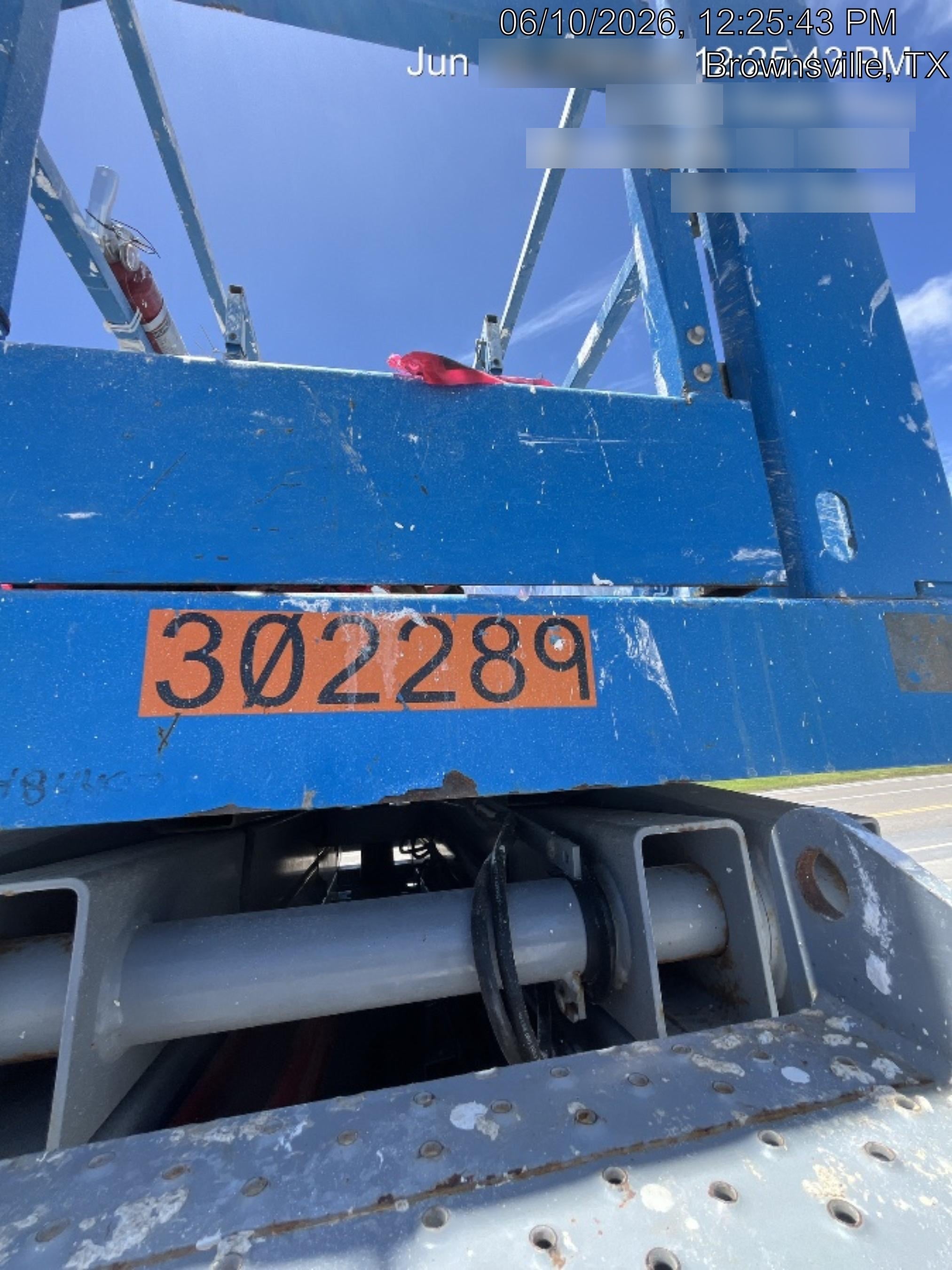 2023 GENIE GS-2632