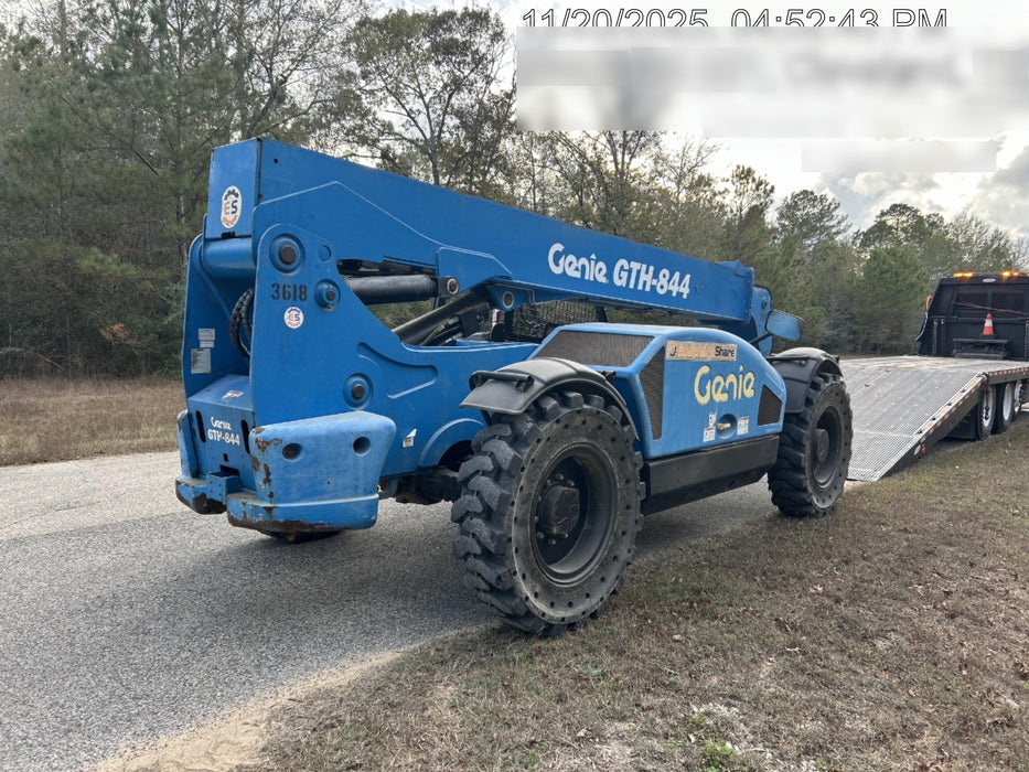 2017 GENIE GTH-844