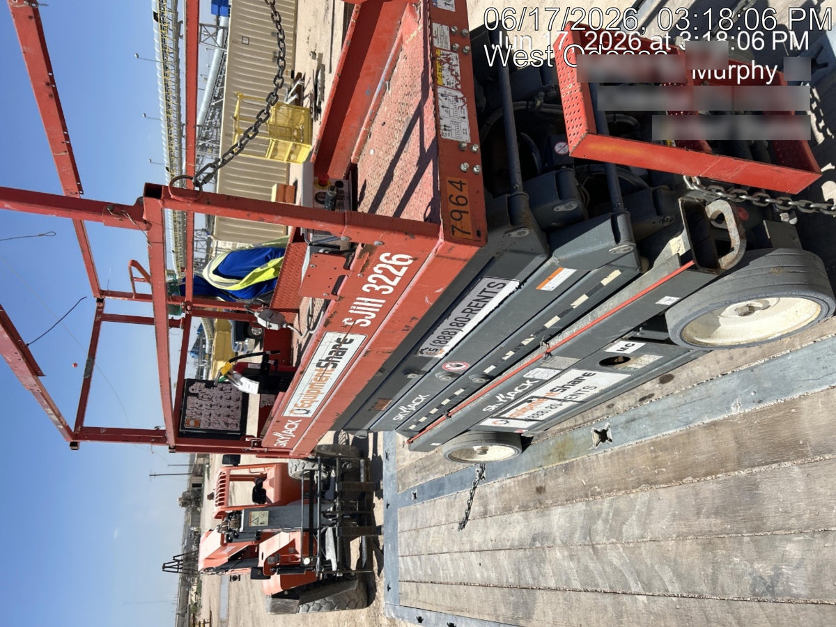 2018 Skyjack SJIII-3226 Skyjack SJIII3226 Scissor Lift w/Trojan Batteries
