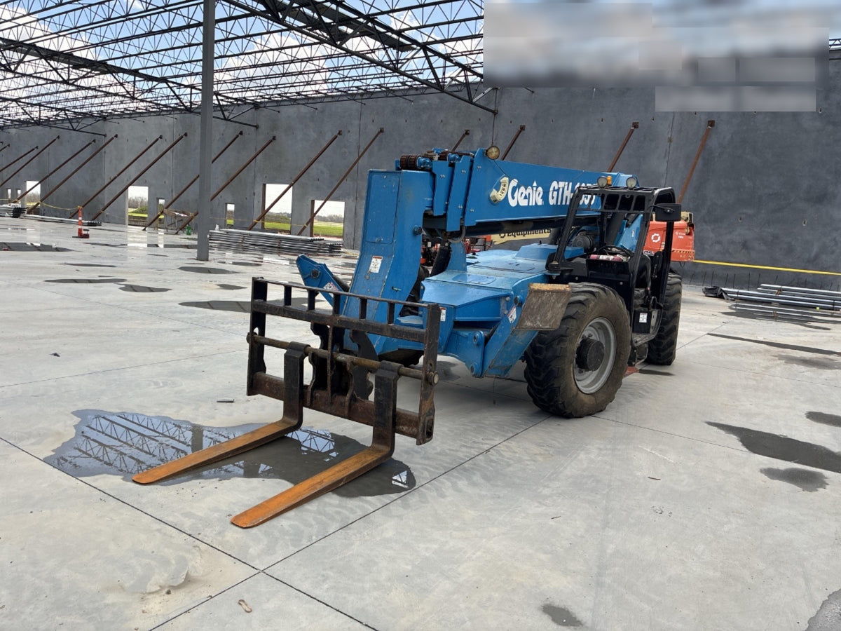 2016 GENIE GTH-1056