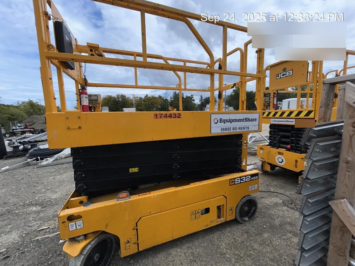 2021 JCB S3246E