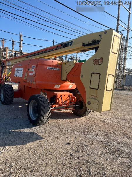 2020 JLG 800AJ