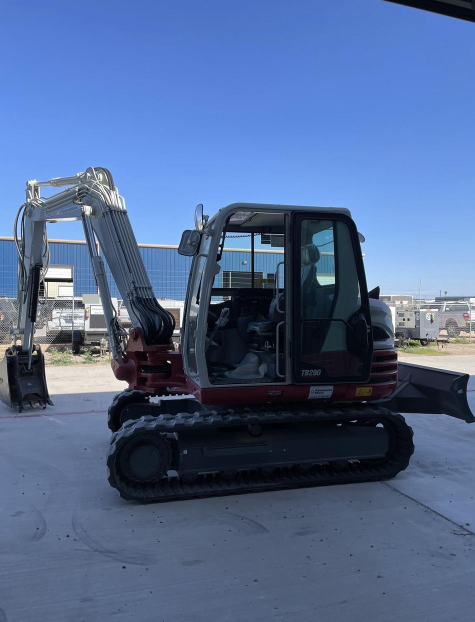 2023 TAKEUCHI TB290-CR