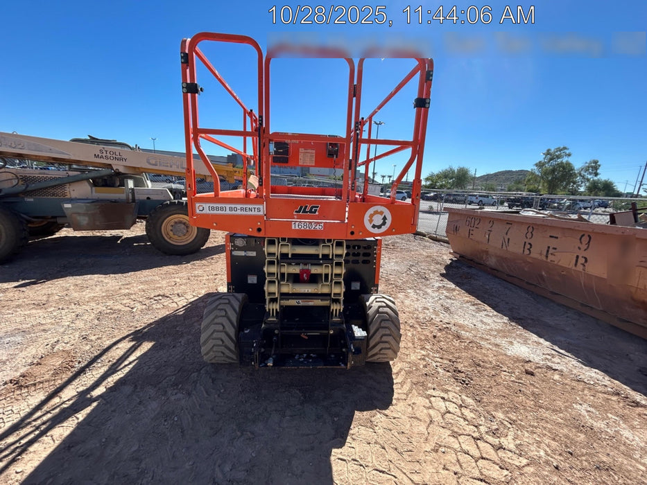 2021 JLG ERT4069