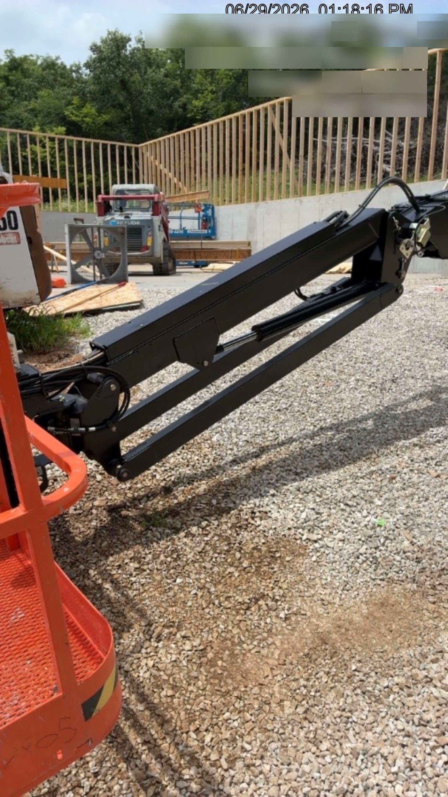 2025 JLG 660SJ