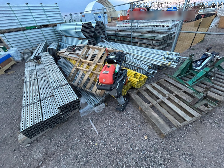 2025 HUSQVARNA LT5005