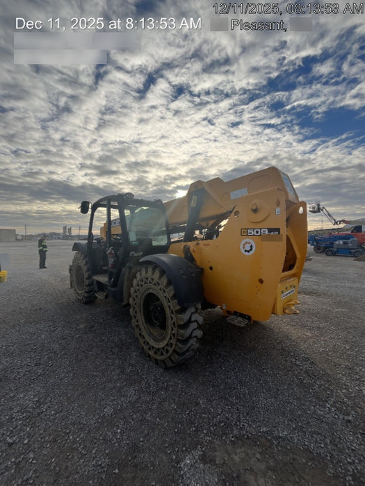 2020 JCB 509-42 Canopy, Solid Tires, Work Lights, Beacon, Aux Hydraulics, Back up Alarm, Lifting Eye, ES Decals