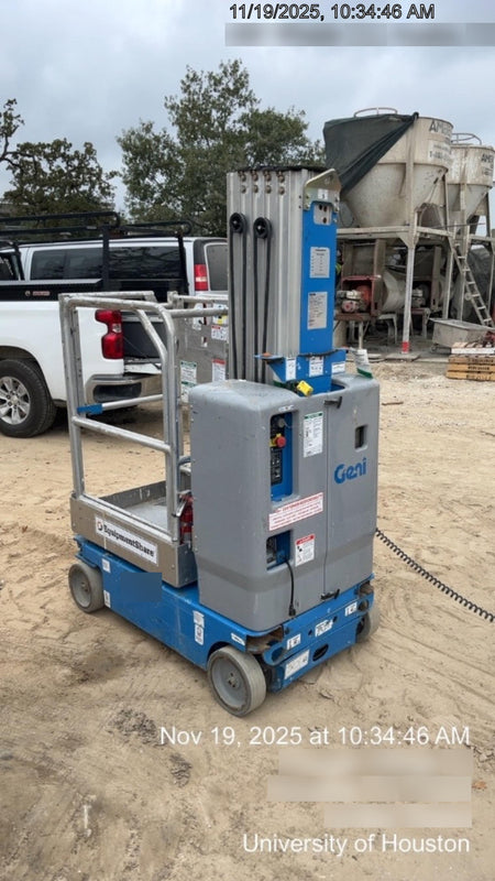 2018 GENIE GR-20