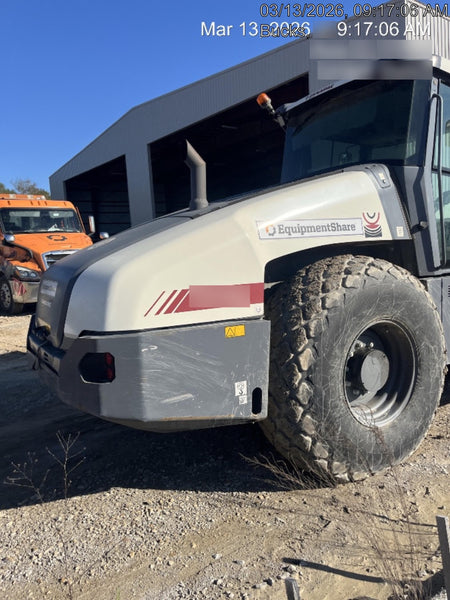 2023 DYNAPAC CA2500D