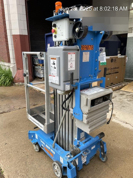 2022 GENIE AWP-30S DC