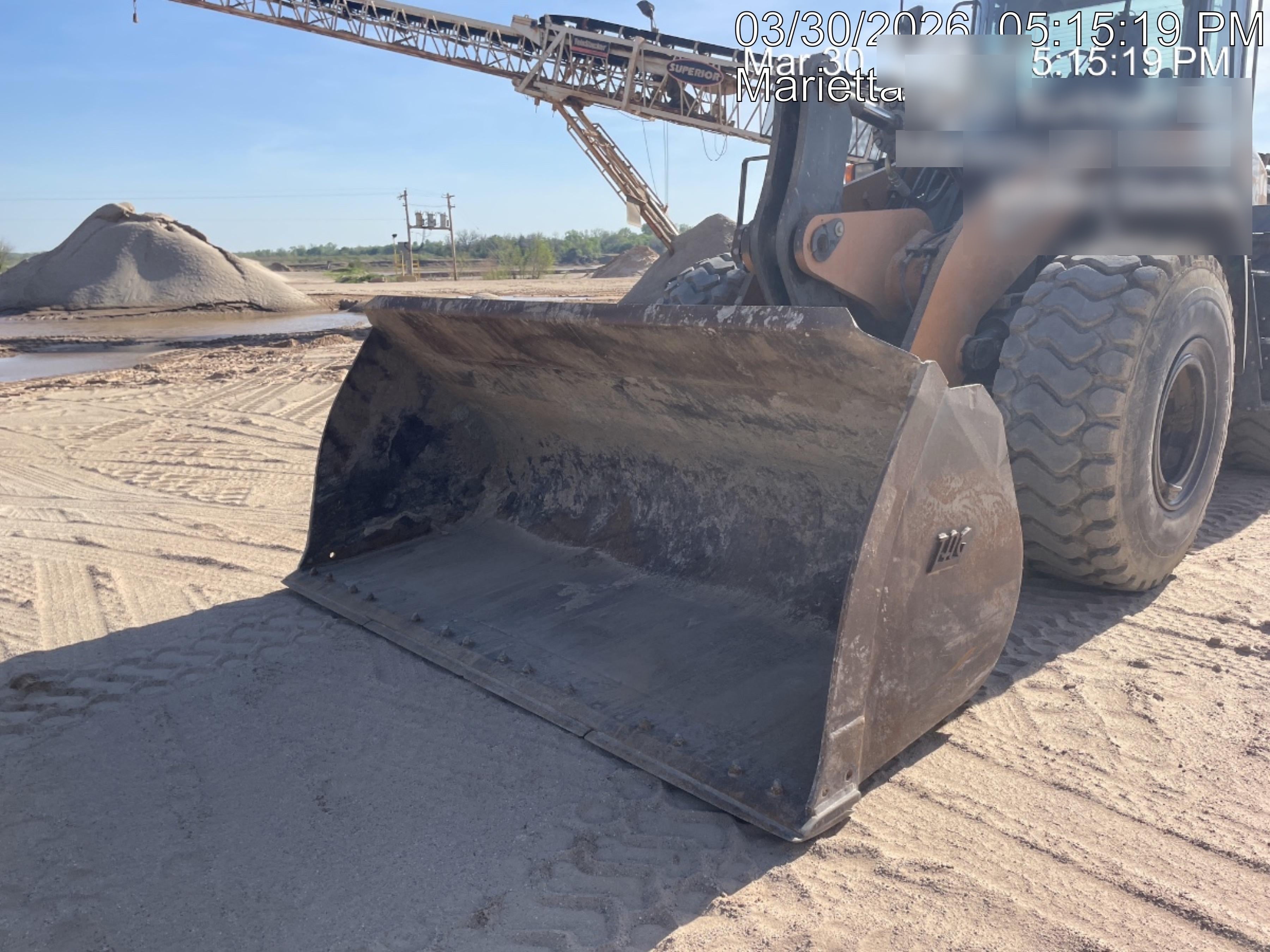 2022 CASE 821G