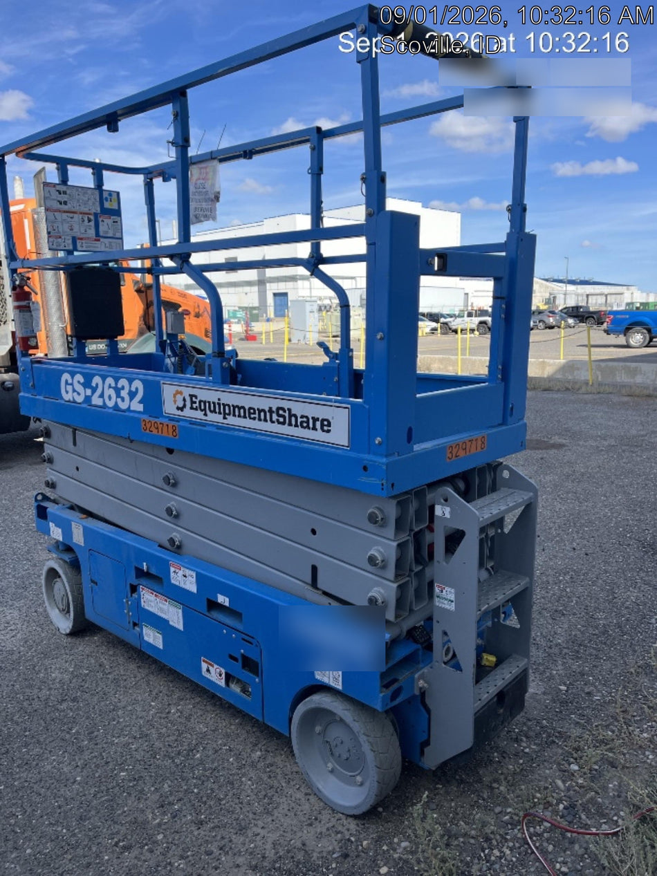 2023 GENIE GS-2632