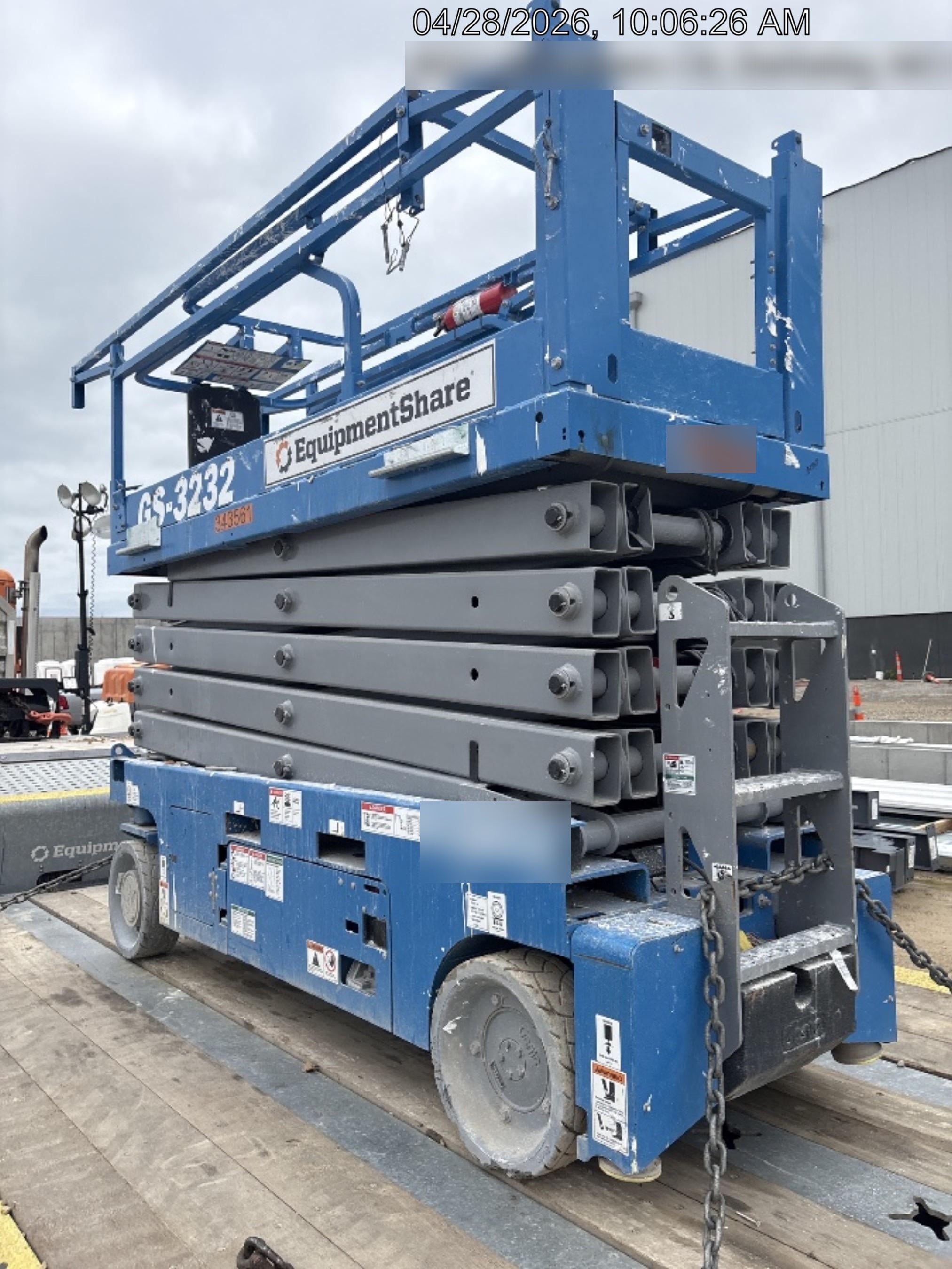 2023 GENIE GS-3232