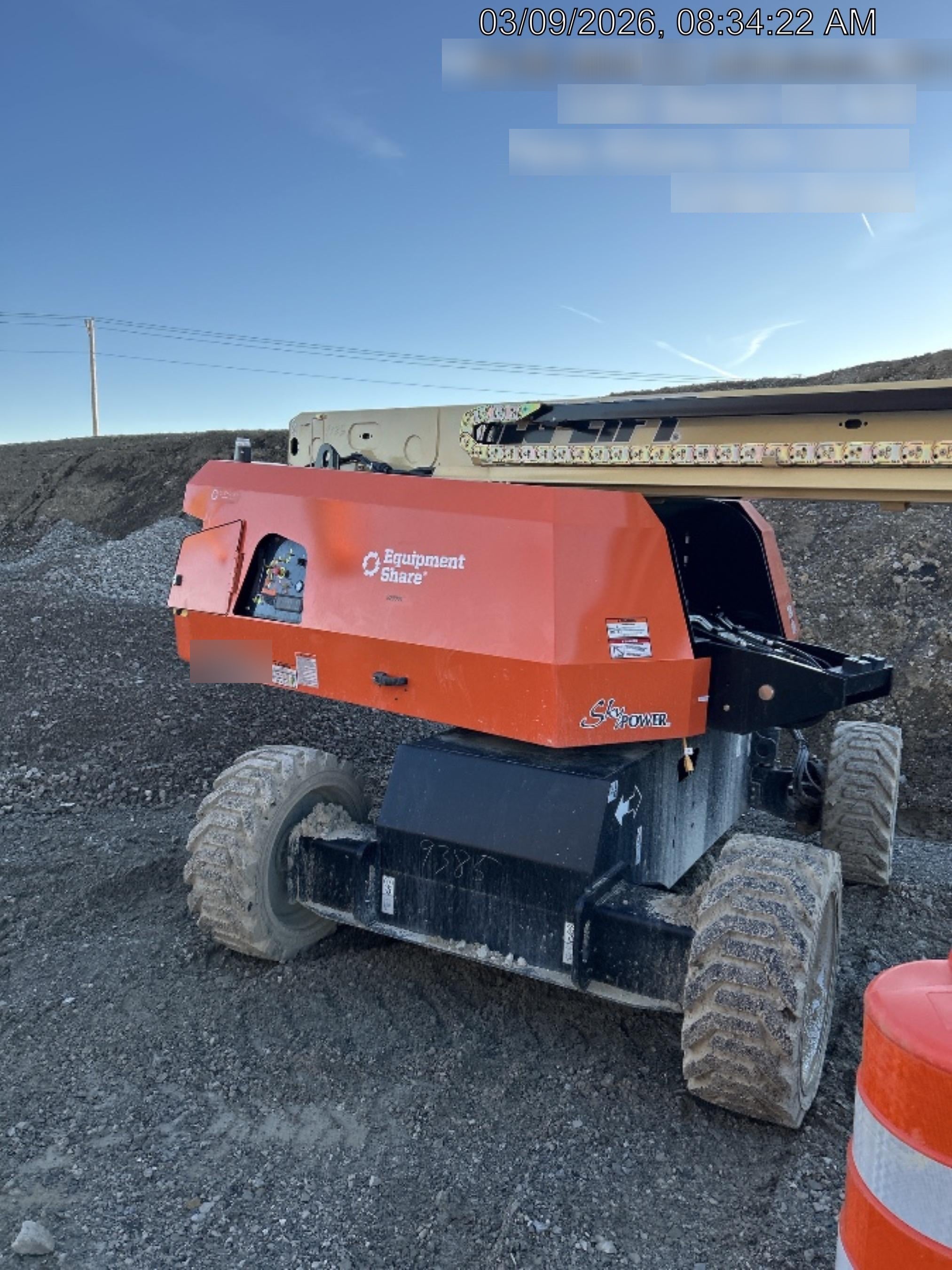 2025 JLG 660SJ