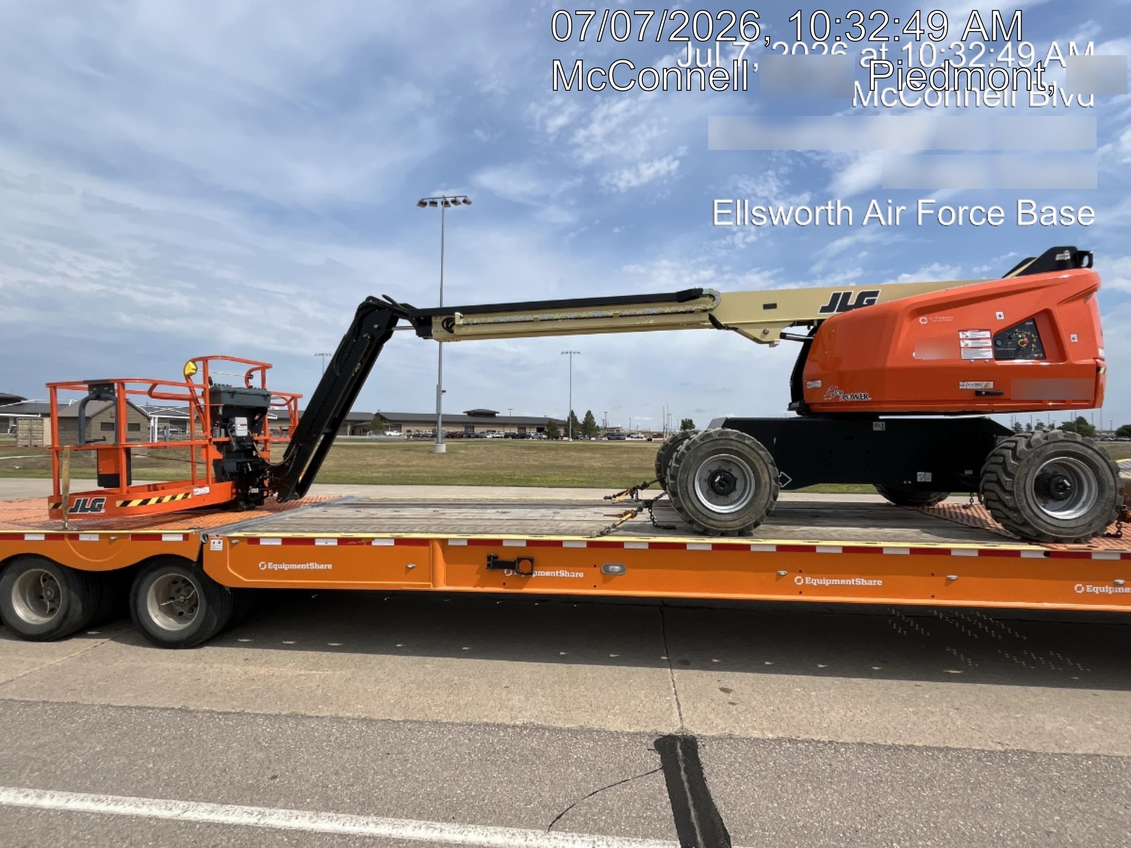 2025 JLG 460SJ
