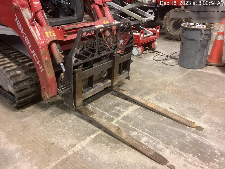 2022 PALADIN 48" Pallet Forks - Paladin