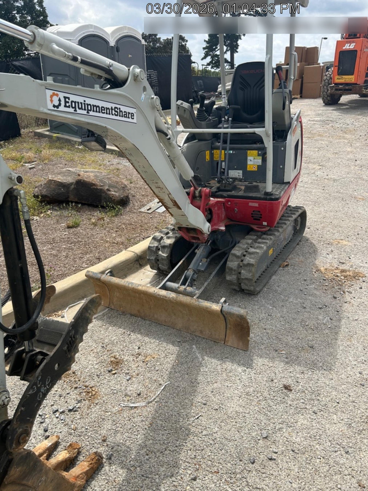 2023 TAKEUCHI TB20e
