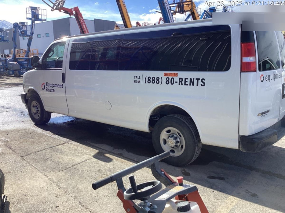 2023 CHEVROLET Express Van - Rental