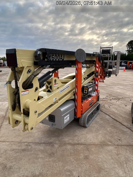 2022 JLG X600AJ