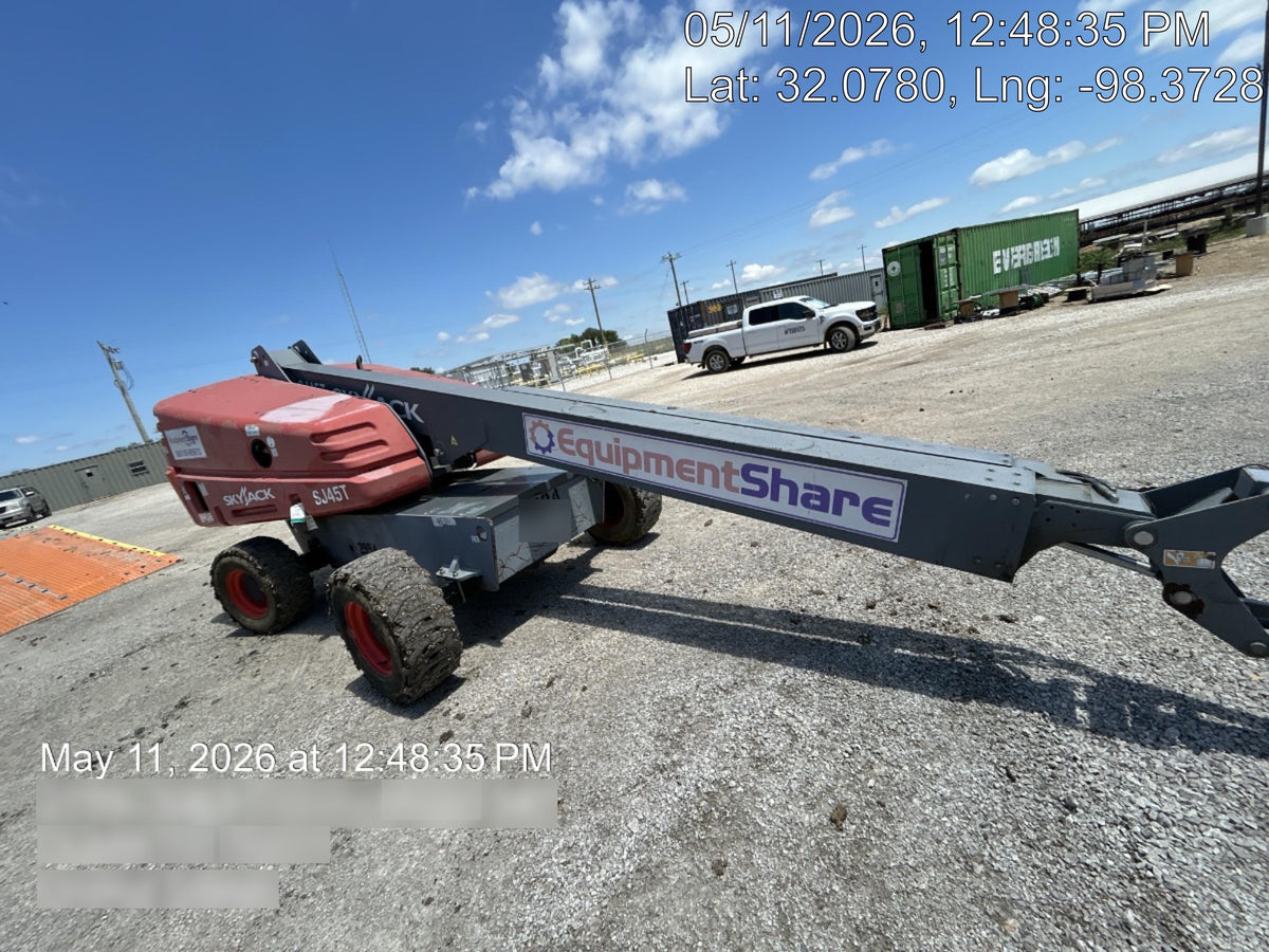 2017 SKYJACK SJ45T+