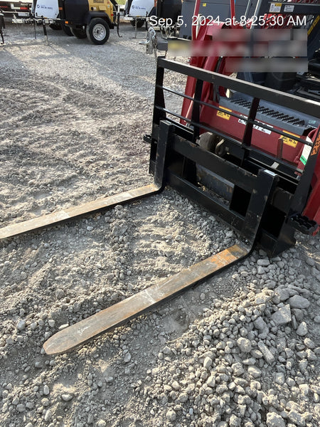 2022 ARROW MATERIAL HANDLING 48" Pallet Forks - Arrow