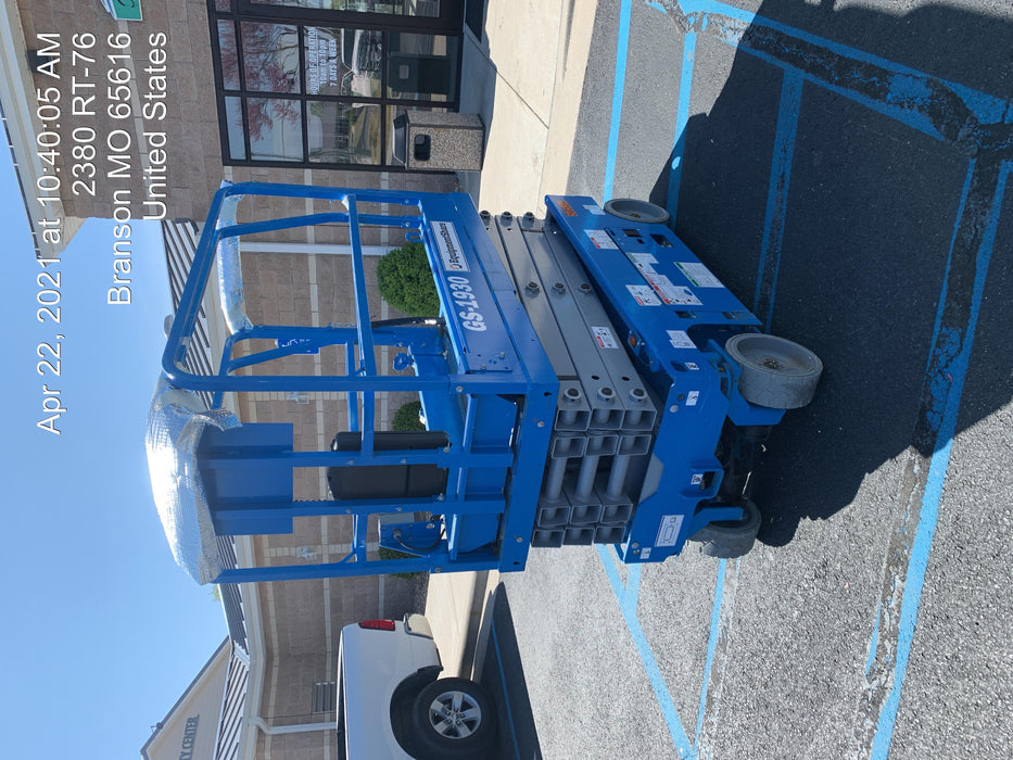 2019 Genie GS-1930 Fixed Rails with Chain Entry