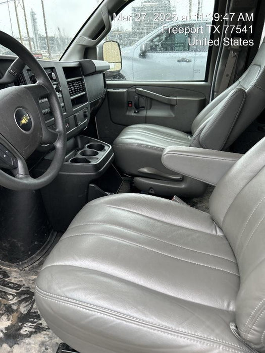 2024 CHEVROLET Express Van - Rental