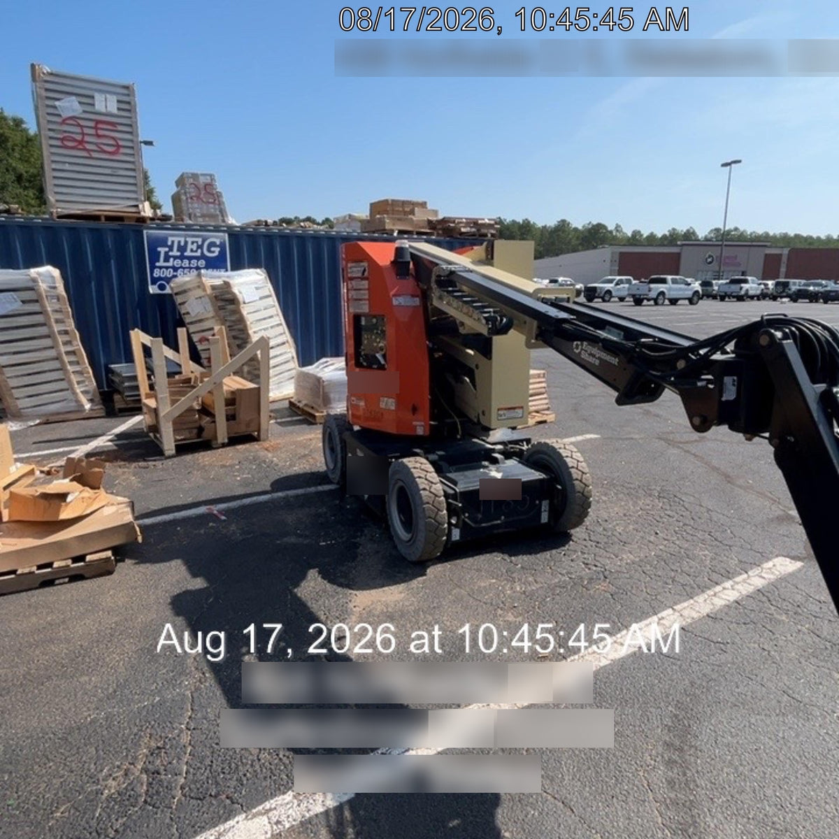 2023 JLG E300AJP