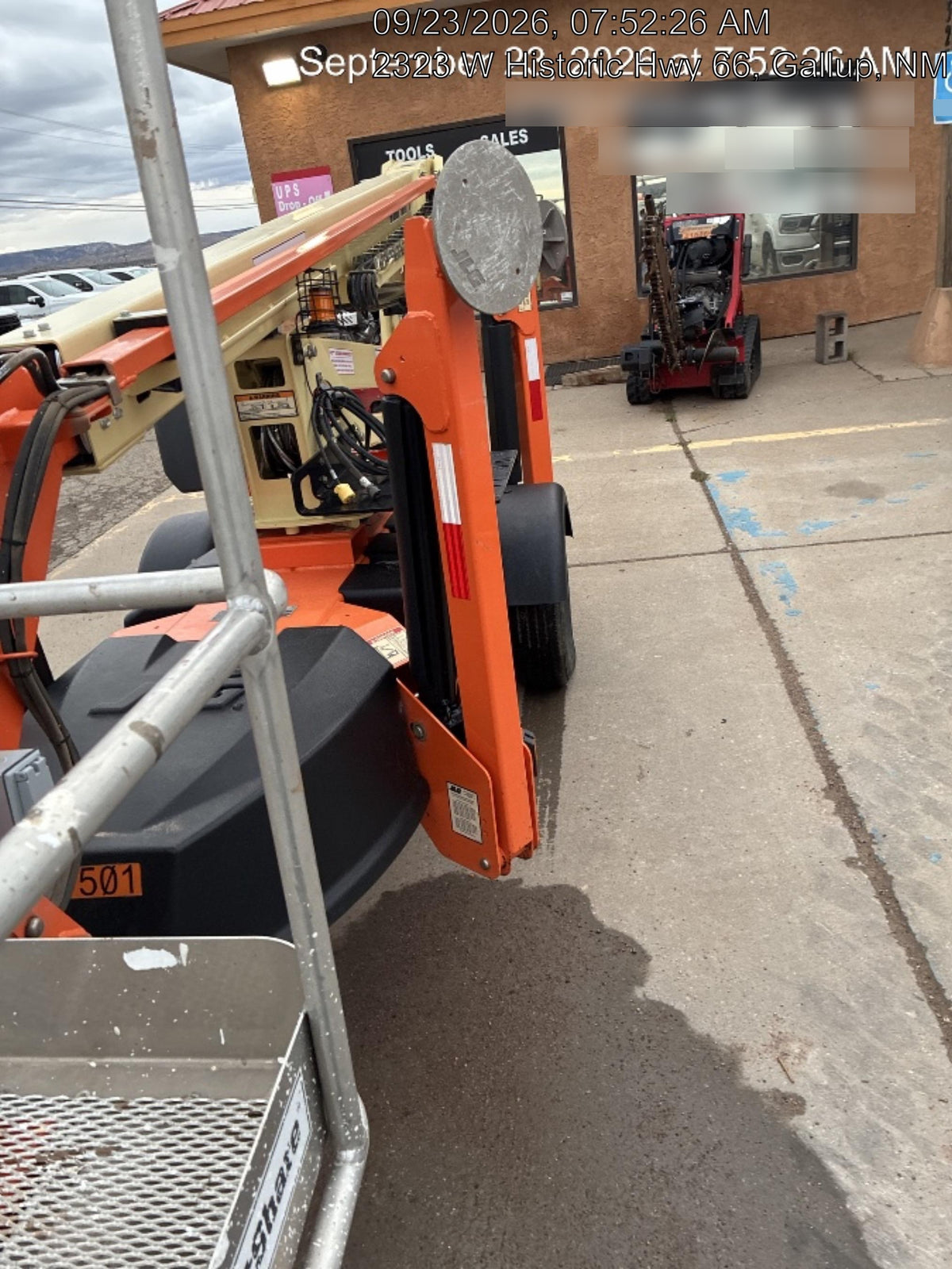 2022 JLG T350