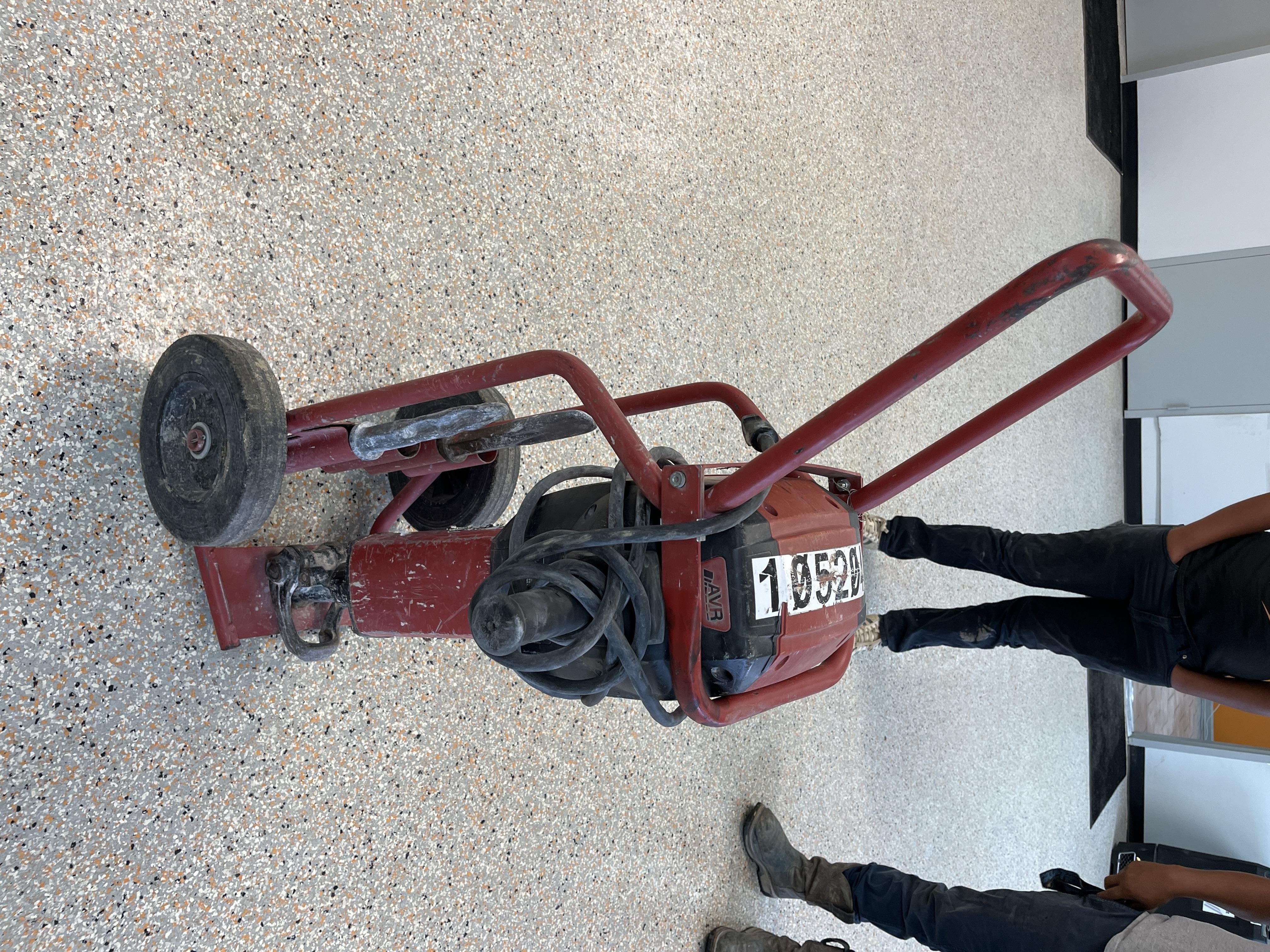 2020 HILTI TE 3000-AVR