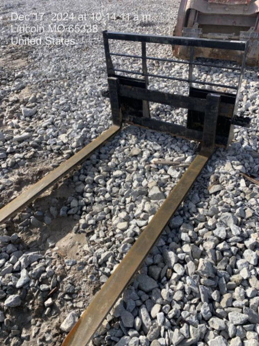 2024 ARROW MATERIAL HANDLING FS5100CB - 72"