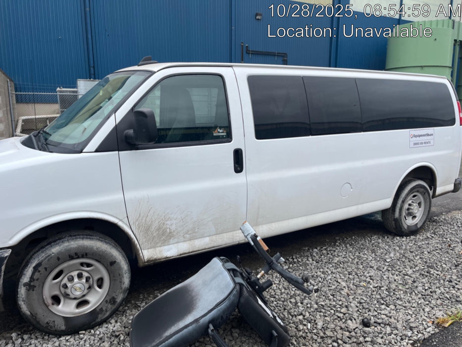 2023 CHEVROLET Express Van - Rental
